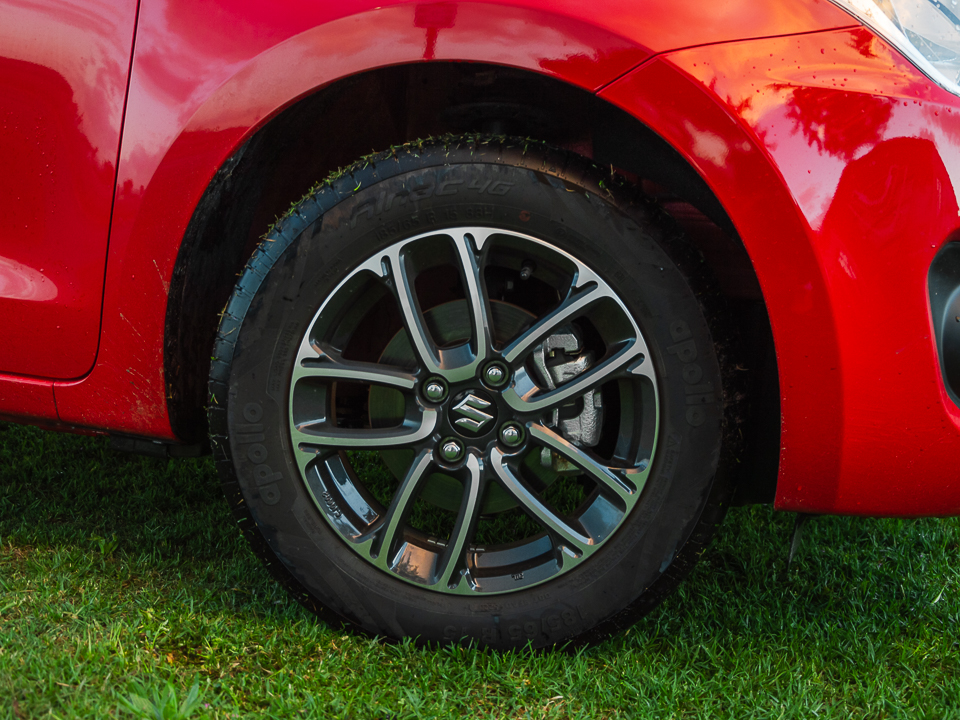 Suzuki Swift GLX wheel
