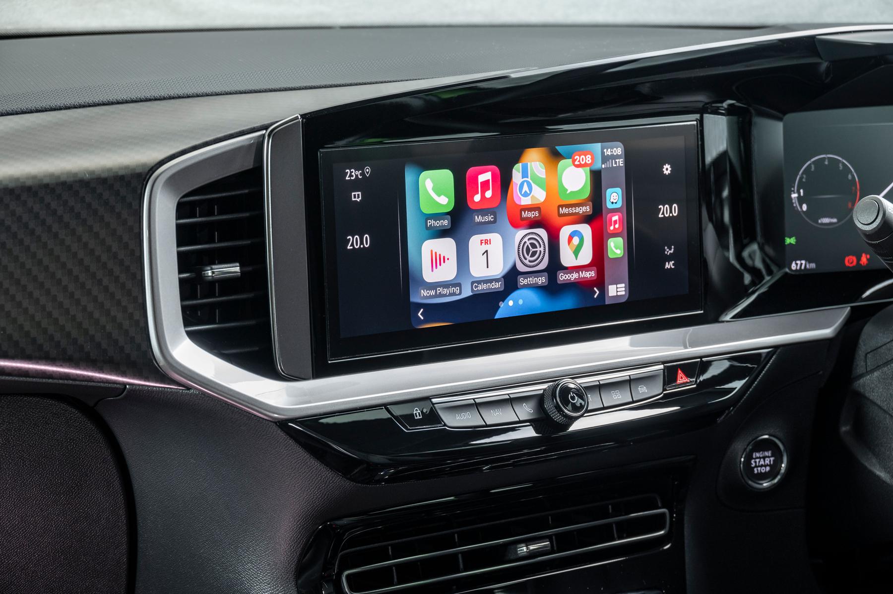 Opel-Mokka GS-Line Interior