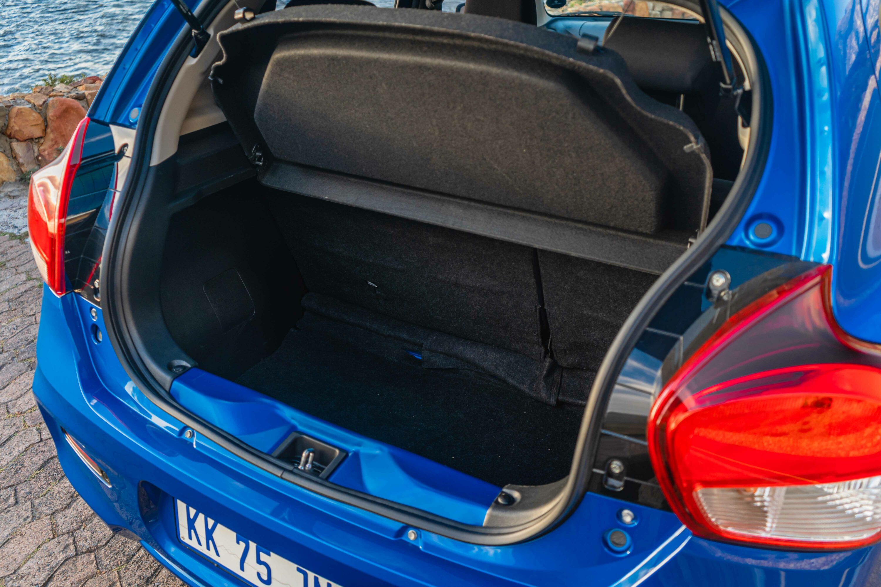Suzuki Celerio boot