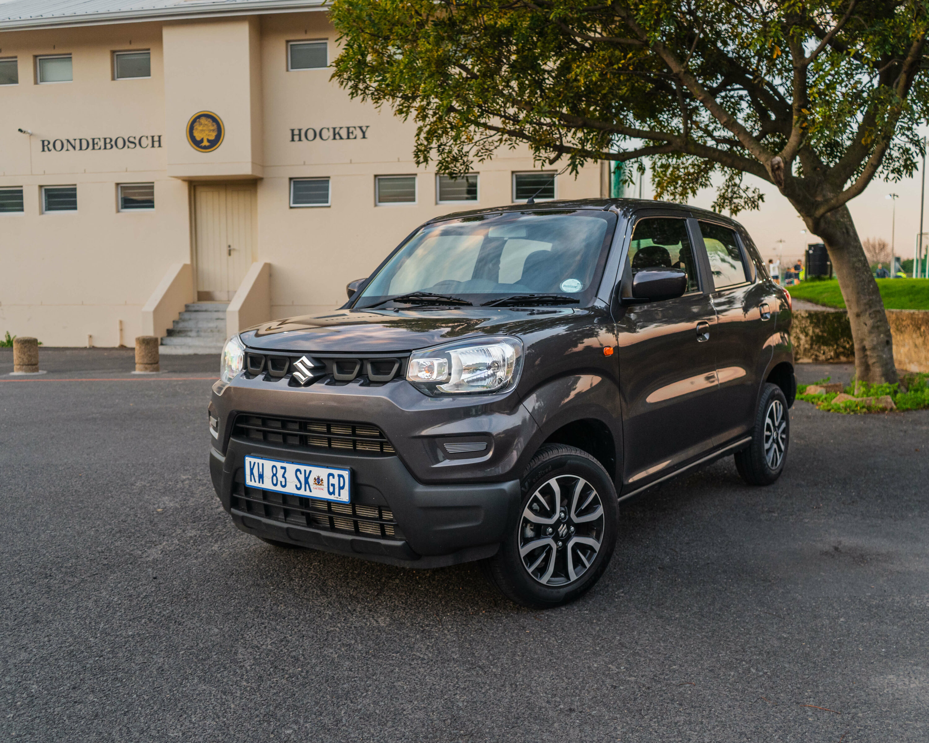 Suzuki S-Presso GL+ front