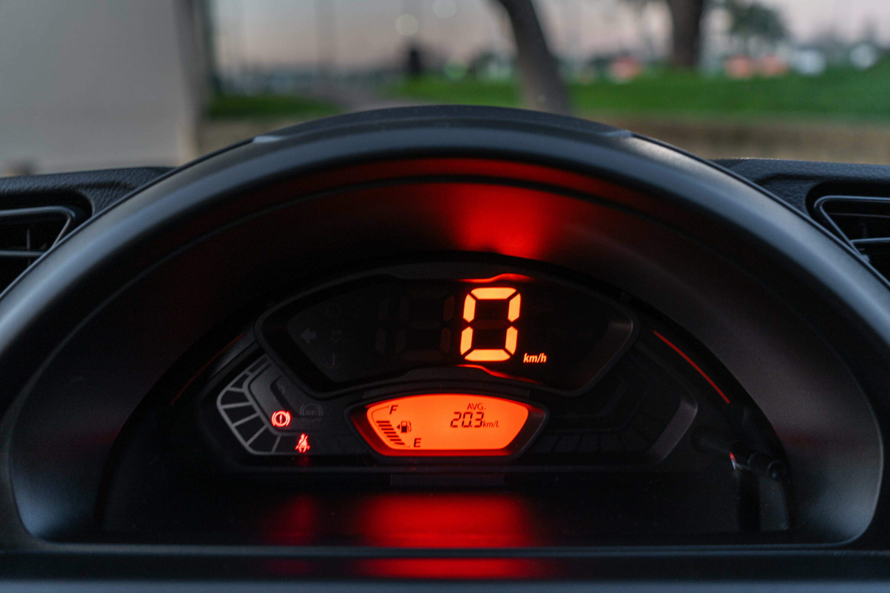 Suzuki S-Presso GL+ instrument cluster