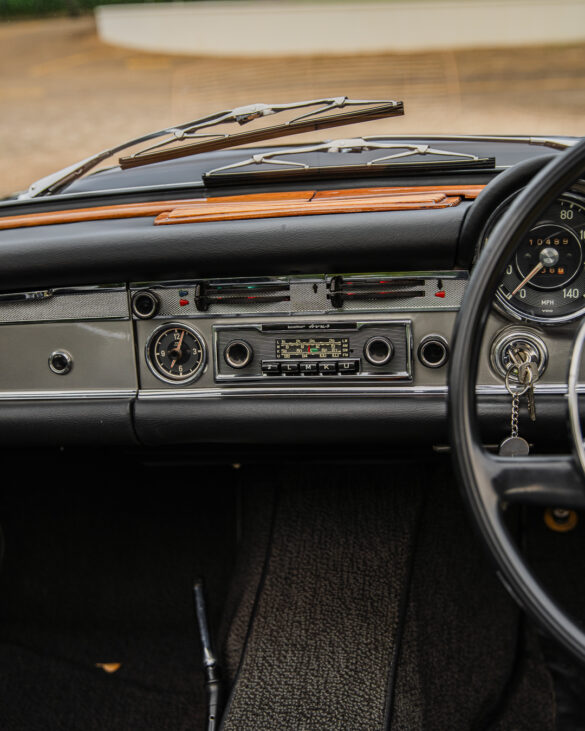 1968 Mercedes Benz 280sl Pagoda