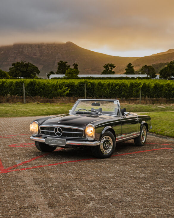 1968 Mercedes Benz 280sl Pagoda
