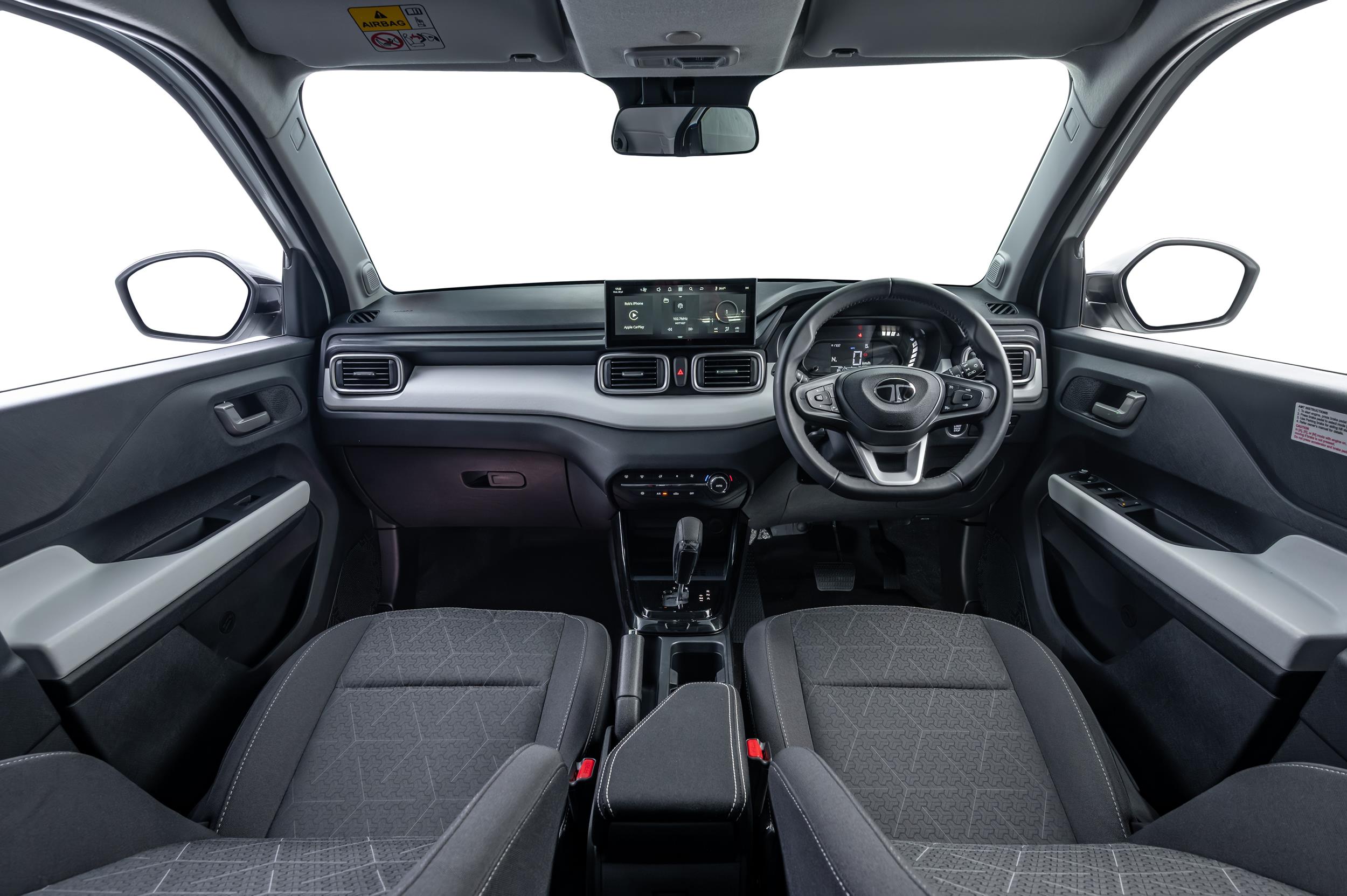  Tata Punch dashboard